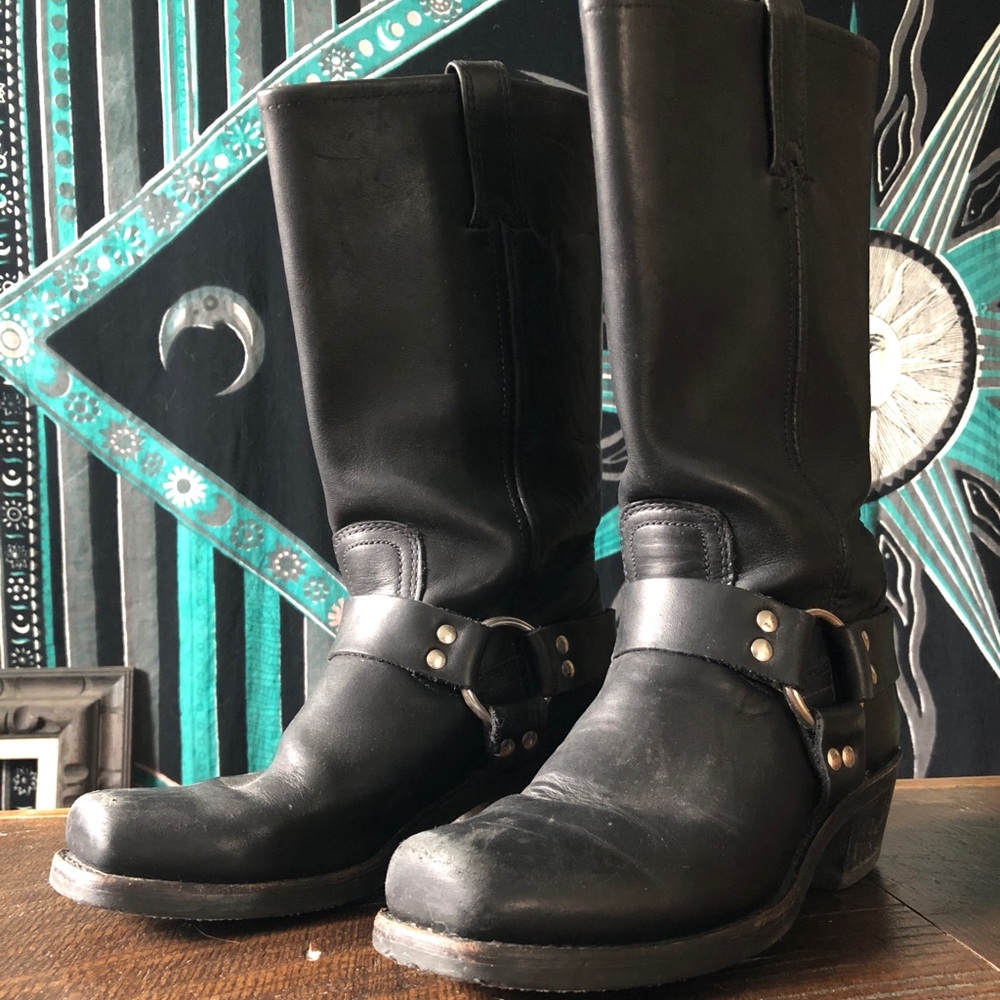 Frye Harness 12R Boots